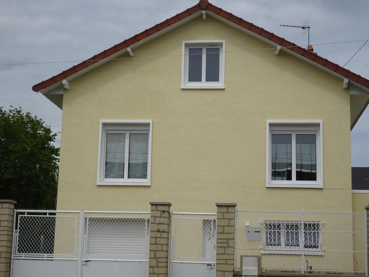 Gite Parislande Proche De Disneyland Reserve Exclusivement Aux Familles Avec Enfants Villa Saint-Germain-sur-Morin Exterior photo