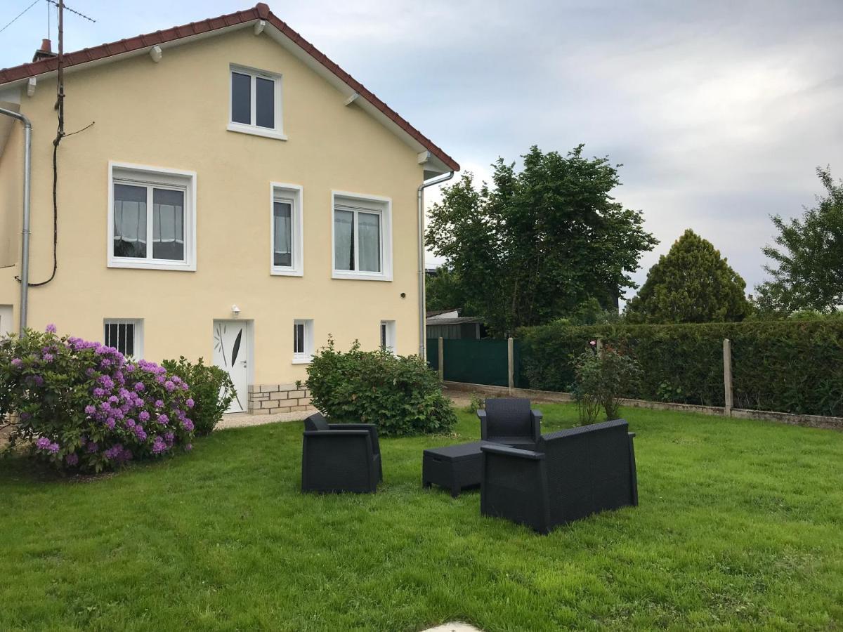Gite Parislande Proche De Disneyland Reserve Exclusivement Aux Familles Avec Enfants Villa Saint-Germain-sur-Morin Exterior photo