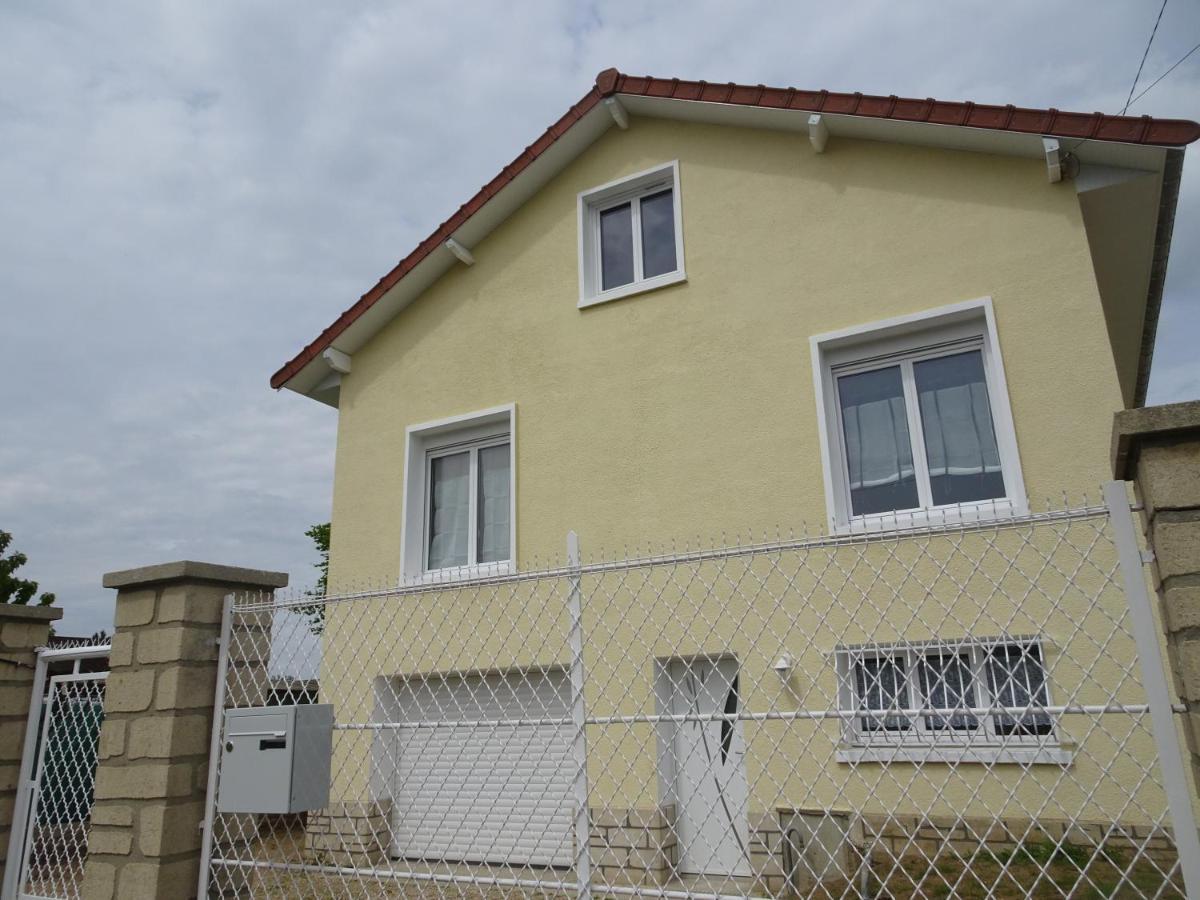 Gite Parislande Proche De Disneyland Reserve Exclusivement Aux Familles Avec Enfants Villa Saint-Germain-sur-Morin Exterior photo